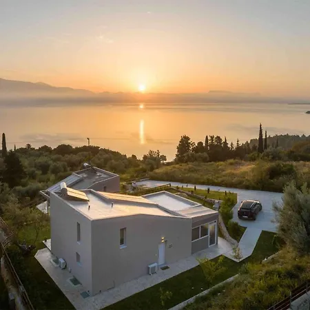Vila Greece Holidays