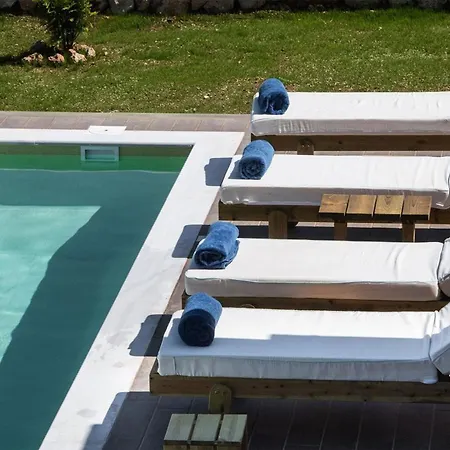 Greece Holidays Vila Nikiana