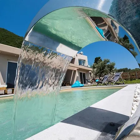 Vila Greece Holidays