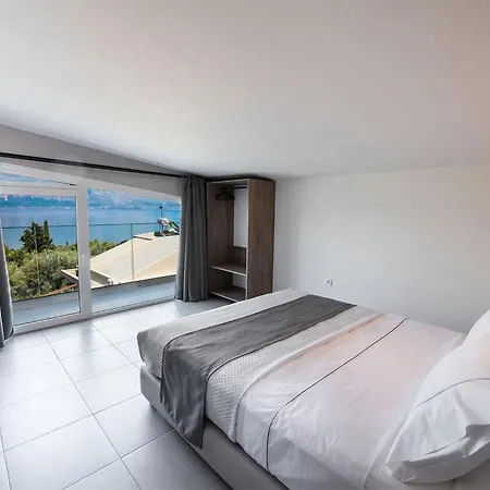 Greece Holidays Vila