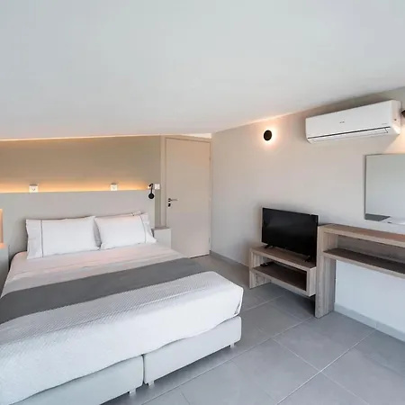 Greece Holidays Vila